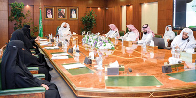 تدشين «انتماء ونماء» والخطة الدعوية النسائية 