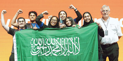 فريق «أوريكس» السعودي يحقق جائزة أفضل فريق عالمي في التفكير الابتكاري 