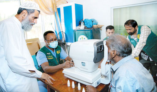 تدشين برنامج نور السعودية التطوعي لمكافحة العمى في سريلانكا 