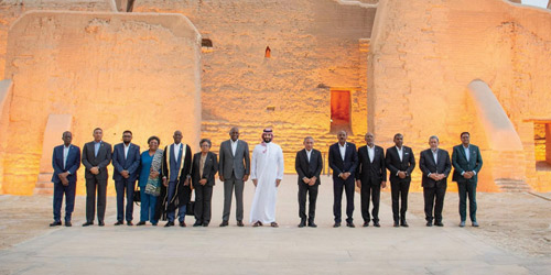 نيابة عن خادم الحرمين 