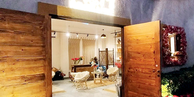 جناح الزهور ينثر عبير الريف الإسباني 