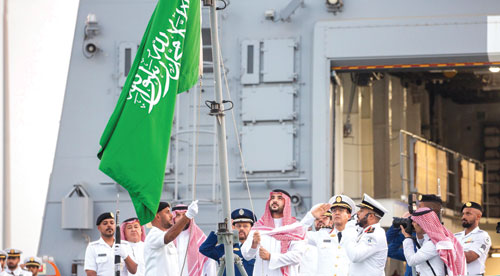 وزير الدفاع يدشن سفينة «جلالة الملك جازان» رابع سفن «مشروع السروات» 