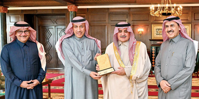 أمير منطقة تبوك يبارك حصول إمارة المنطقة على المركز الأول في الجائزة الوطنية للعمل التطوعي 