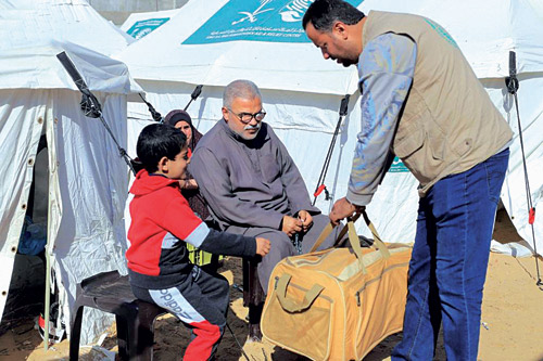 مركز الملك سلمان للإغاثة يواصل توزيع المساعدات الإغاثية بقطاع غزة 