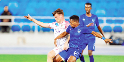 دونيس يريح لاعبي الوحدة 