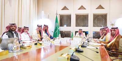 الأمير فيصل بن بندر يطلع على جهود مؤسسة «سكن» في منطقة الرياض 