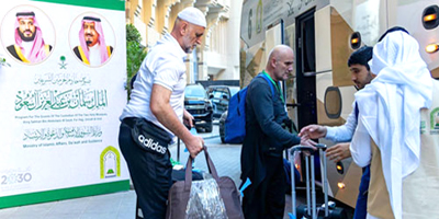 اكتمال مغادرة الدفعة الثانية من ضيوف برنامج خادم الحرمين للعمرة 