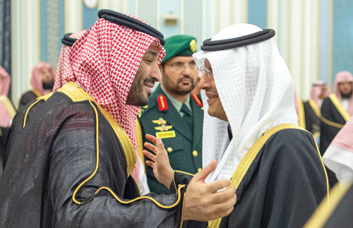 ولي العهد يستقبل المهنئين بشهر رمضان المبارك 