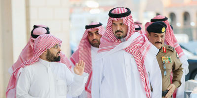 أمير المدينة المنورة يزور هيئة العناية بشؤون المسجدين الحرام والنبوي 