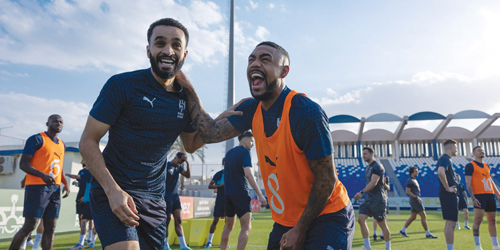 البعثة وصلت إلى العين.. والعضلة تبعد الدوسري 