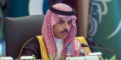 وزير الخارجية يطالب بوقف التصعيد في المنطقة وحل الخلافات بالحوار 