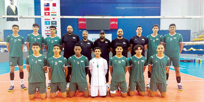 أخضر الطائرة يكثف تدريباته قبل الآسيوية 