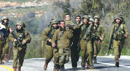 الجيش الإسرائيلي يغلق مداخل مدينة الخليل بالضفة الغربية 