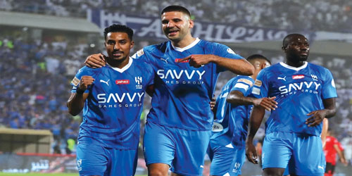 لقاء قمة الجولة الثالثة يجمع النصر والأهلي .. والمتصدر الهلال يواجه الرياض 