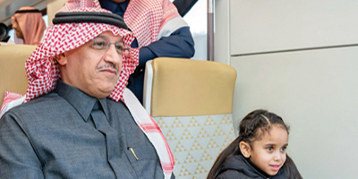 وزير التعليم يستقل أولى رحلات المسار الأحمر لقطار الرياض 