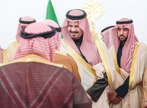 أمير منطقة المدينة المنورة يزور محافظة العلا 