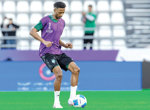 الأخضر يستأنف تدريباته استعداداً للعراق 