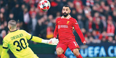 ليفربول أول المتأهلين وبرشلونة يهزم بنفيكا 