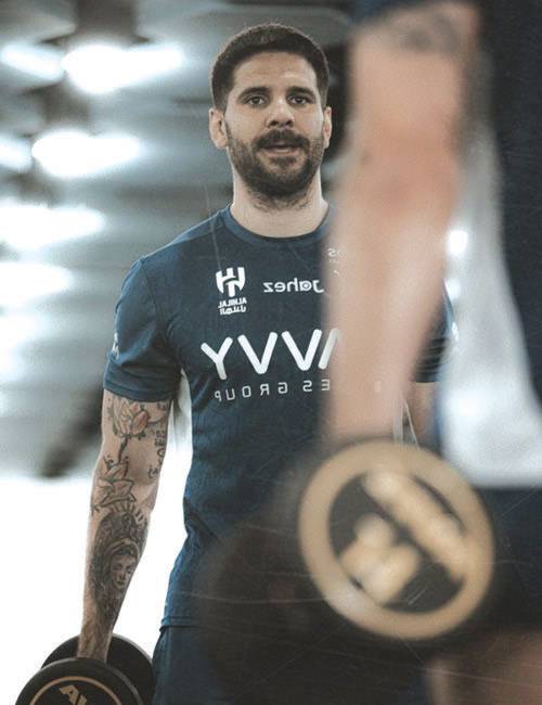 ميترو في صالة الإعداد البدني