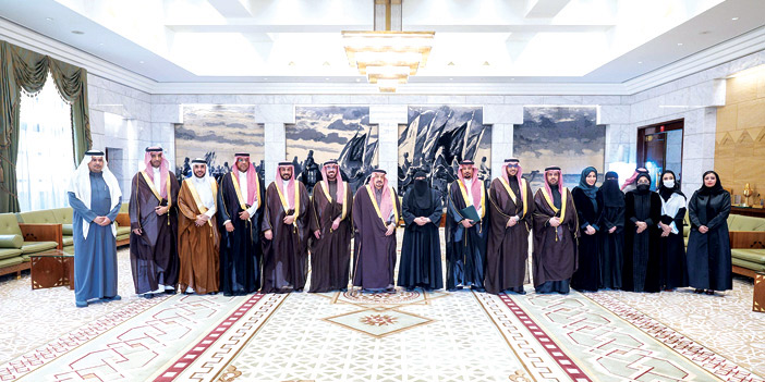 سموه يرعى اتفاقية الكرسي