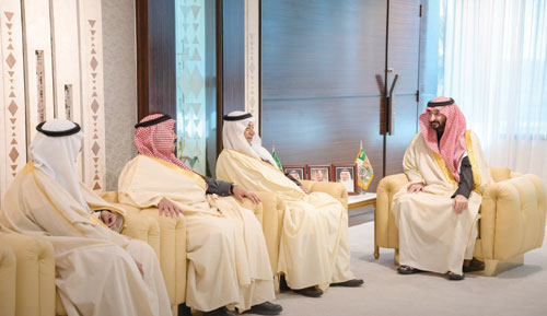 الأمير عبدالله بن بندر يستقبل أمراء الأفواج في الحرس الوطني 