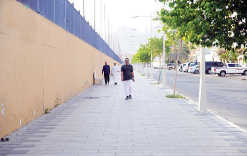 الأجواء المعتدلة تحفز على رياضة المشي في رمضان 