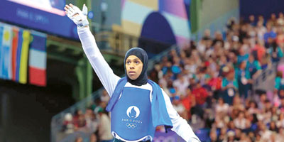 دنيا أبوطالب تنال جائزة من الأولمبية الدولية 