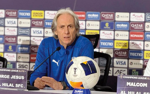 جيسوس قبل لقاء الليلة المهم.. 