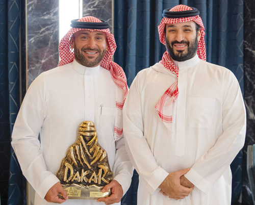 ولي العهد يستقبل يزيد الراجحي بمناسبة تحقيقه لقب رالي داكار السعودية 2025 