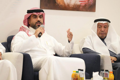 رئيس هيئة العقار يلتقي أعضاء الجمعية السعودية لكُتَّاب الرأي 