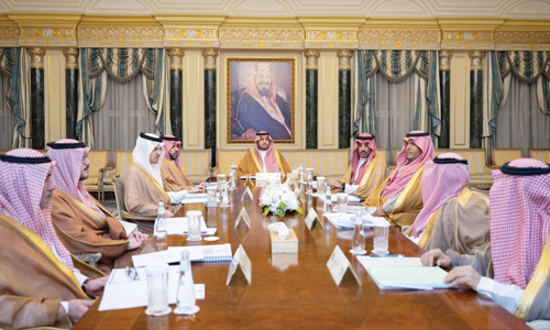 الأمير تركي بن محمد يرأس اجتماع مجلس أمناء مؤسسة الأمير محمد بن فهد للتنمية الإنسانية 