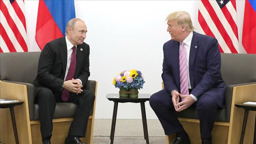 الكرملين: اتصال بوتين وترامب خطوة نحو لقاء مباشر 