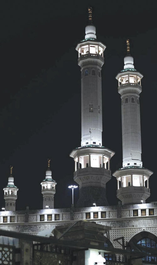 منارات المسجد الحرام.. تحف معمارية مستمدة من التراث الإسلامي 