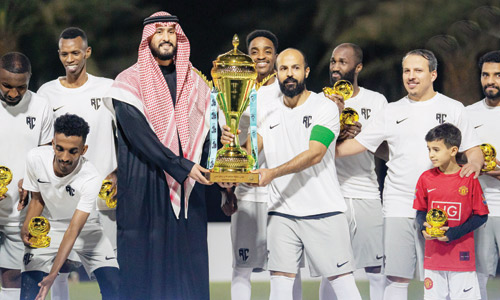 الأمير تركي بن عبدالعزيز توج الأبطال