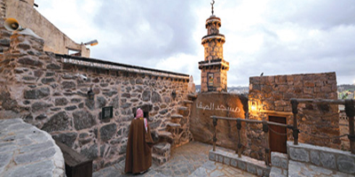 مشروع الأمير محمد بن سلمان لتطوير المساجد التاريخية يُجدّد مسجدًا عمره 13 قرنًا 