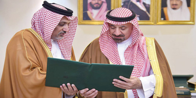 أمير منطقة نجران يتسلّم تقريراً عن الخطط الرقابية لفرع وزارة التجارة 