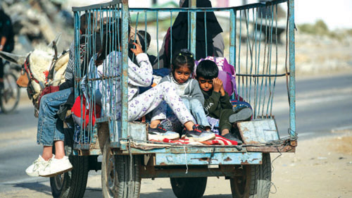 شهداء وجرحى وسط وشمال غزة 