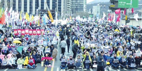 كوريا الجنوبية تجري انتخابات رئاسية مبكرة 