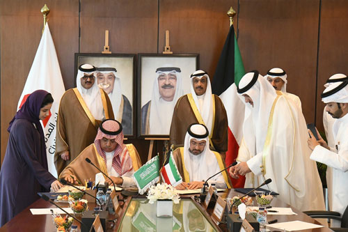 مذكرة تفاهم في مجال الطيران المدني بين المملكة والكويت 