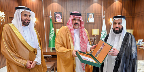 بحضور الدكتور توفيق الربيعة 