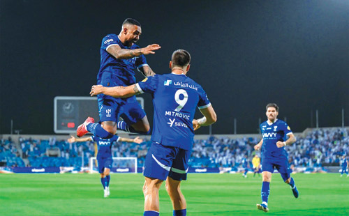  يرغب الهلال بمصالحة جماهيره والتمسك بالمنافسة على اللقب