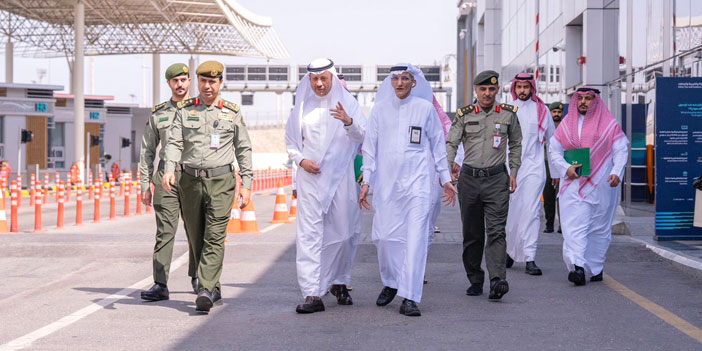 السفير السديري زيادة الطاقة الاستيعابية لمنطقة الإجراءات بجسر الملك فهد بـ«50 %» في الجانبين 