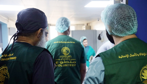 تحت إشراف مركز الملك سلمان ضمن المشروع الطبي التطوعي 