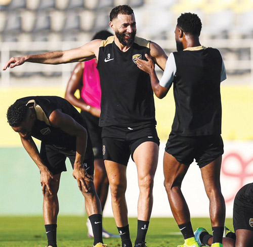 بنزيما يقود الاتحاد في لقاء اليوم الهام 