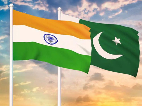 الهند وباكستان تتبادلان إطلاق النار لليوم الثاني مع استمرار توتر العلاقات 