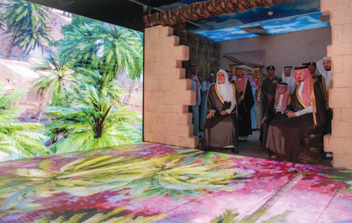 تضم جناح «طيبة أنوار وآثار» ومنصة «إتحاف» الرقمية 