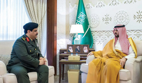 التقى مدير عام فرع «الموارد البشرية» 