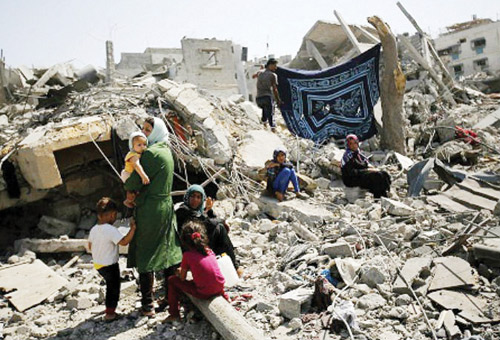 غزة: استشهاد أكثر من 30 فلسطينياً بقصف إسرائيلي 