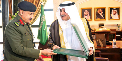 أمير منطقة تبوك يتفقد غداً مدينة الحجاج بمنفذ حالة عمار 