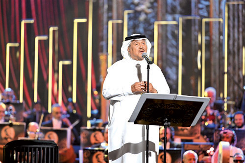  محمد عبده خلال حفل تكريم البدر في دار الأوبرا بالقاهرة